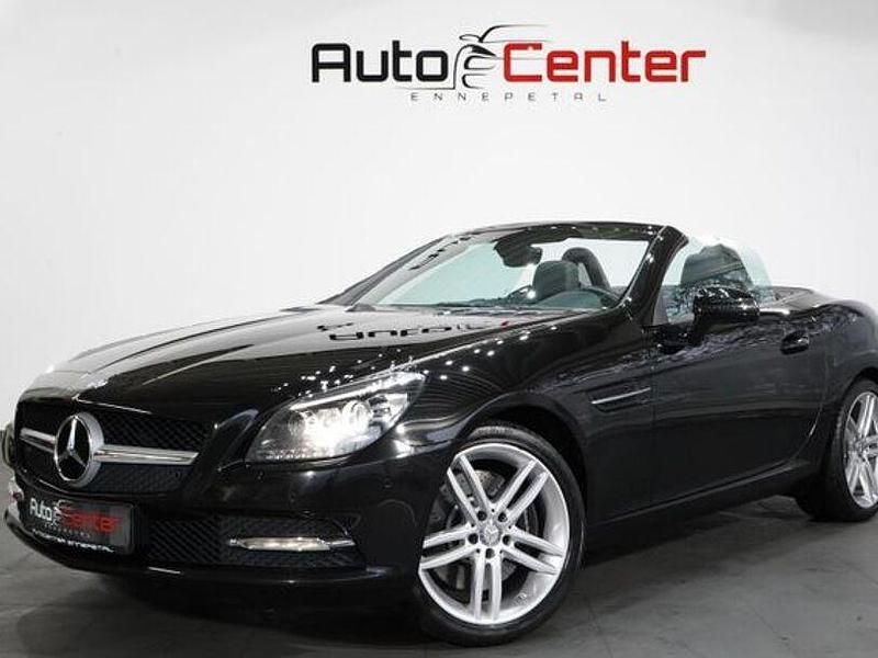 Gebraucht Mercedes SLK200 184 PS (135 kW) 2015 Schwarz Cabrio