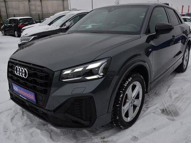 Gebraucht Audi Q2 S-Line 150 PS (110 kW) 2021 Daytonagrau perleffekt SUV
