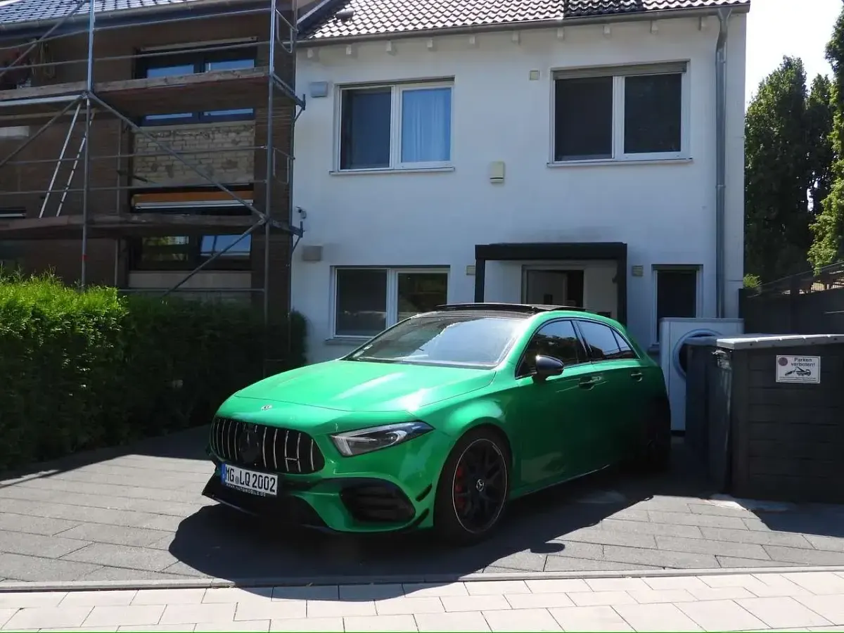 Gebraucht Mercedes A45 AMG AMG 387 PS (284 kW) 2022 Weiß Kleinwagen