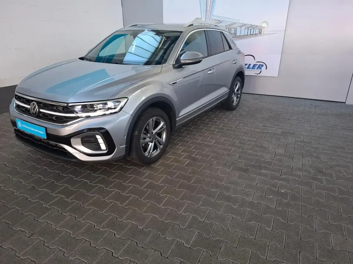 Gebraucht VW T-Roc IQ Drive 150 PS (110 kW) 2023 Silber SUV