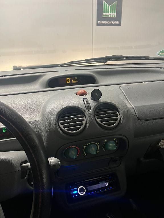 Gebraucht Renault Twingo 75 PS (55 kW) 2007 Blau Kleinwagen