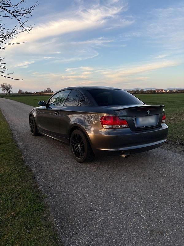 Gebraucht BMW 120 Coupé 177 PS (130 kW) 2008 Grau Coupé