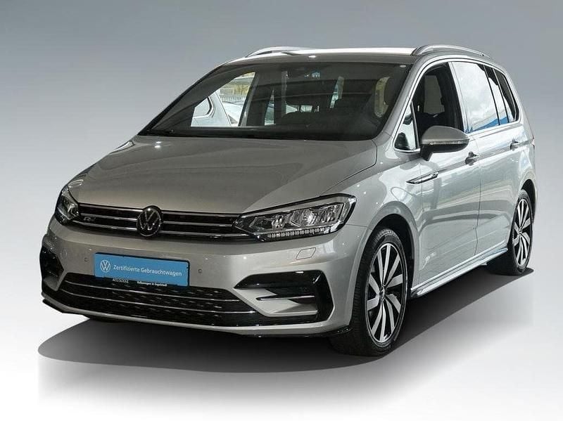 Gebraucht VW Touran R-line 150 PS (110 kW) 2024 Silber Van / Kleinbus