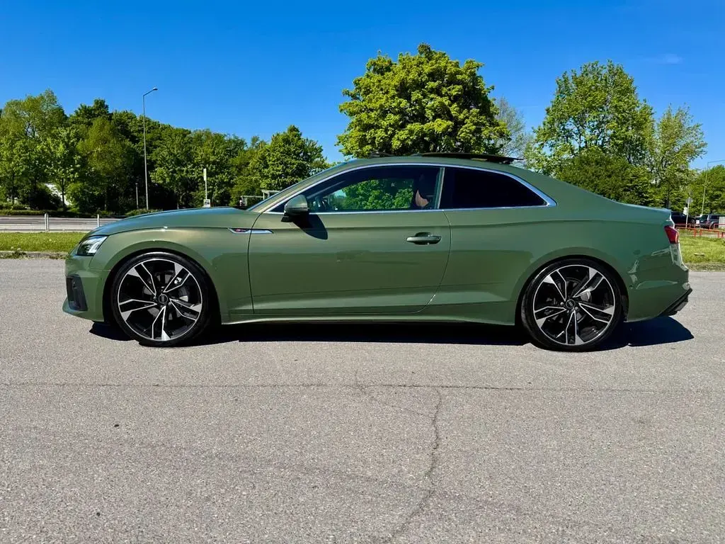 Gebraucht Audi A5 Sport 204 PS (150 kW) 2020 Grün Coupé