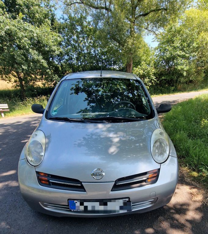 Grau Gebraucht 2003 Nissan Micra Visia Kleinwagen | 1.000 € (Superpreis) - Bild 1/4