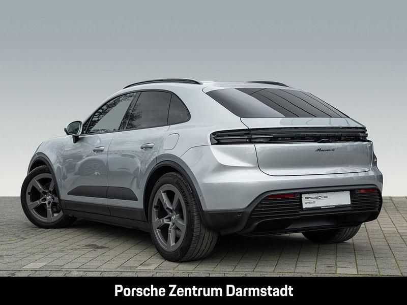Gebraucht Porsche Macan 300 kW (408 PS) 2024 Dolomitsilbermetallic SUV