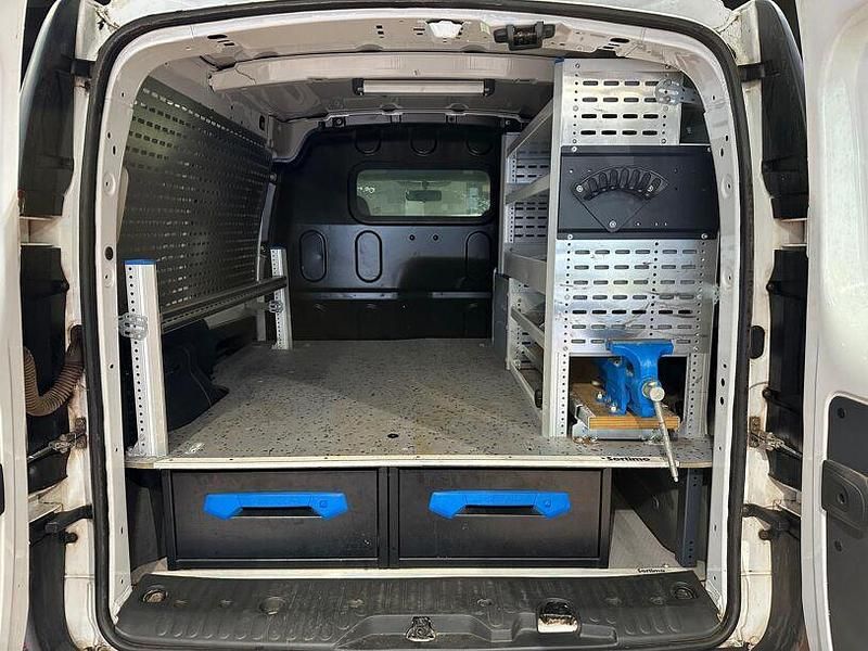 Gebraucht Renault Rapid 90 PS (66 kW) 2019 Weiss Limousine