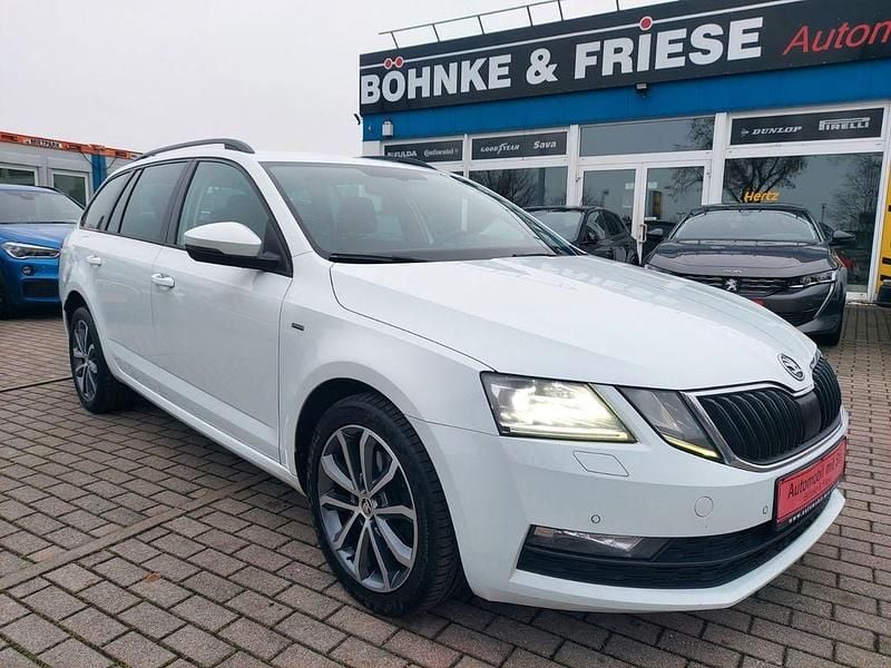 Weiß Gebraucht 2018 Skoda Octavia Clever Kombi | 9.490 € (Guter Preis) - Bild 1/4