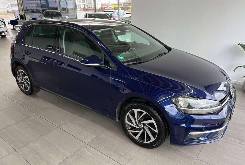 Gebraucht VW Golf VII Sound 110 PS (80 kW) 2017 Blau Limousine