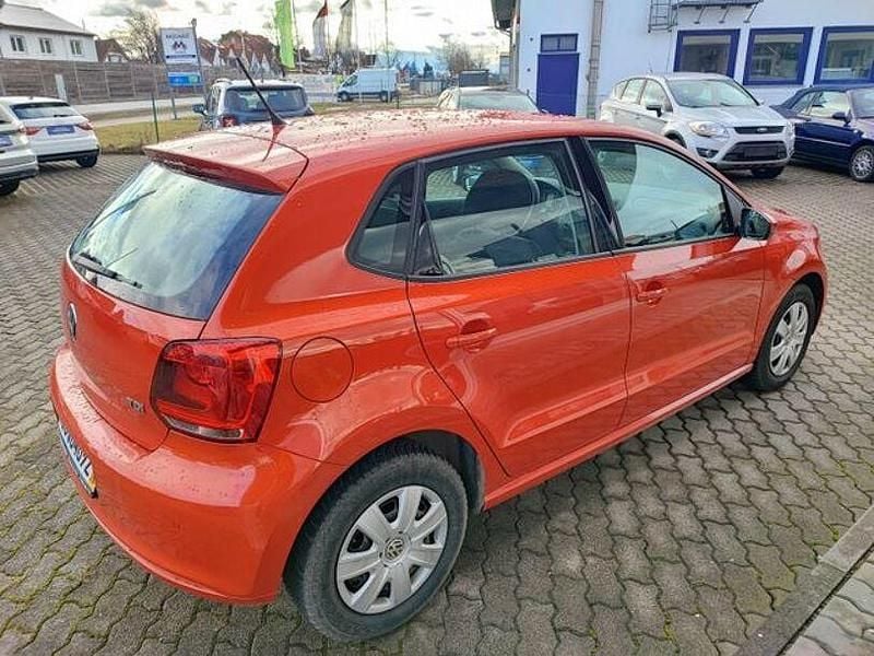 Gebraucht VW Polo 75 PS (55 kW) 2013 Orange Kleinwagen
