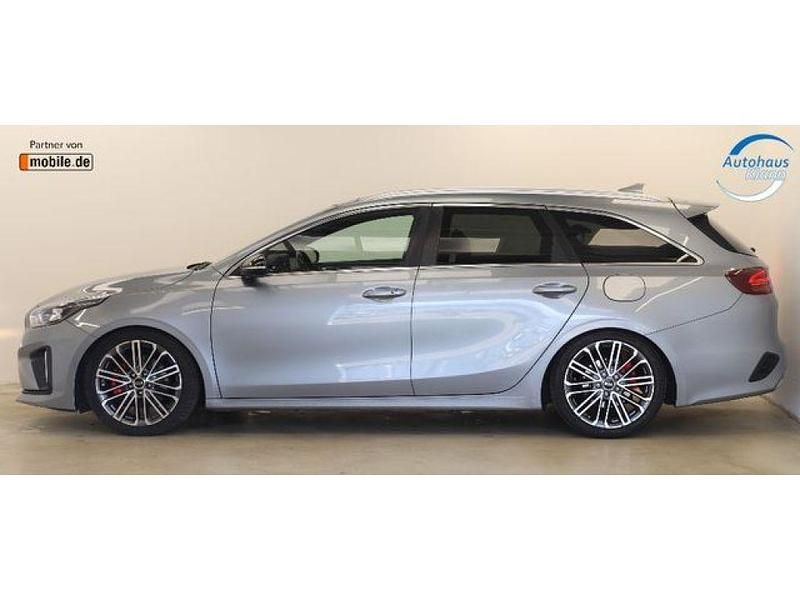 Usata Kia Ceed 140 CV (102 kW) 2019 Argento Utilitaria