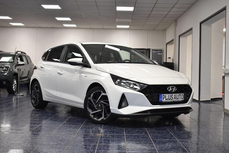 Weiß Gebraucht 2021 Hyundai i20 Edition 30+ Limousine | 14.769 € (Etwas zu teuer) - Bild 1/4