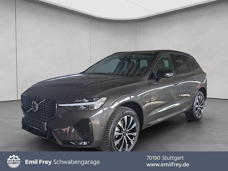 Gebraucht Volvo XC60 Plus 197 PS (144 kW) 2023 Platinum grey metallic SUV