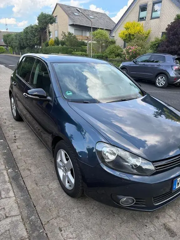 Gebraucht VW Golf VII 86 PS (63 kW) 2014 Blau Limousine