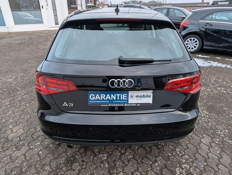 Gebraucht Audi A3 Sportback Attraction 110 PS (80 kW) 2016 Schwarz Kleinwagen