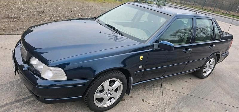 Blau Gebraucht 2000 Volvo S70 Limousine | 3.990 € - Bild 1/4