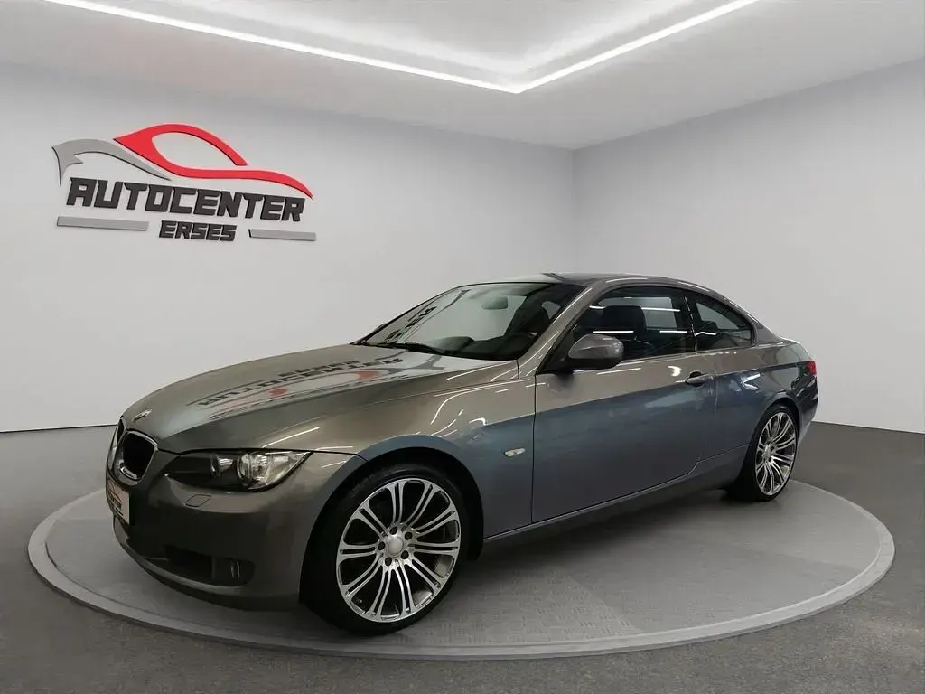 Gebraucht BMW 320 Cabriolet Sport Line 170 PS (125 kW) 2010 Grau Cabrio