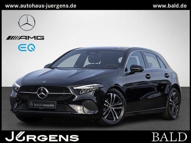 Gebraucht Mercedes A200 Advanced 163 PS (119 kW) 2024 Metalliclack kosmosschwarz Limousine