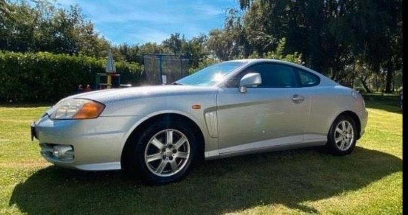 Gebraucht Hyundai Coupé 167 PS (122 kW) 2004 Silber Coupé
