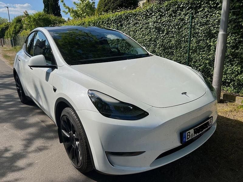 Gebraucht Tesla Model Y Long Range AWD 258 kW (351 PS) 2023 Weiß SUV