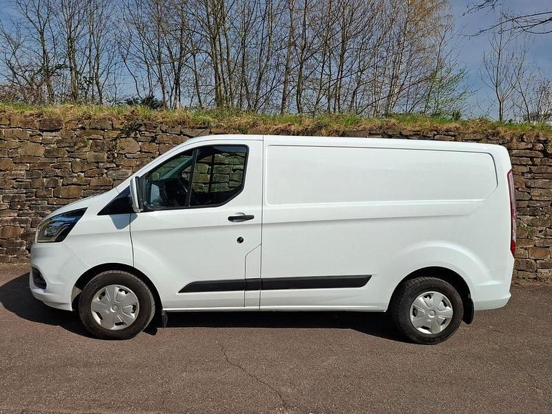 Gebraucht Ford Transit Custom Trend 131 PS (96 kW) 2019 Weiß Van / Kleinbus
