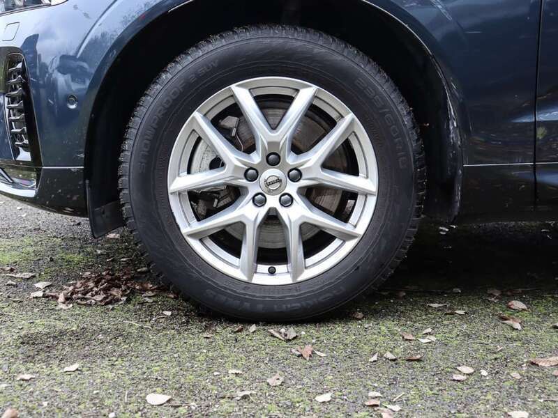 Gebraucht Volvo XC60 Ultimate 250 PS (183 kW) 2024 Denim blue SUV