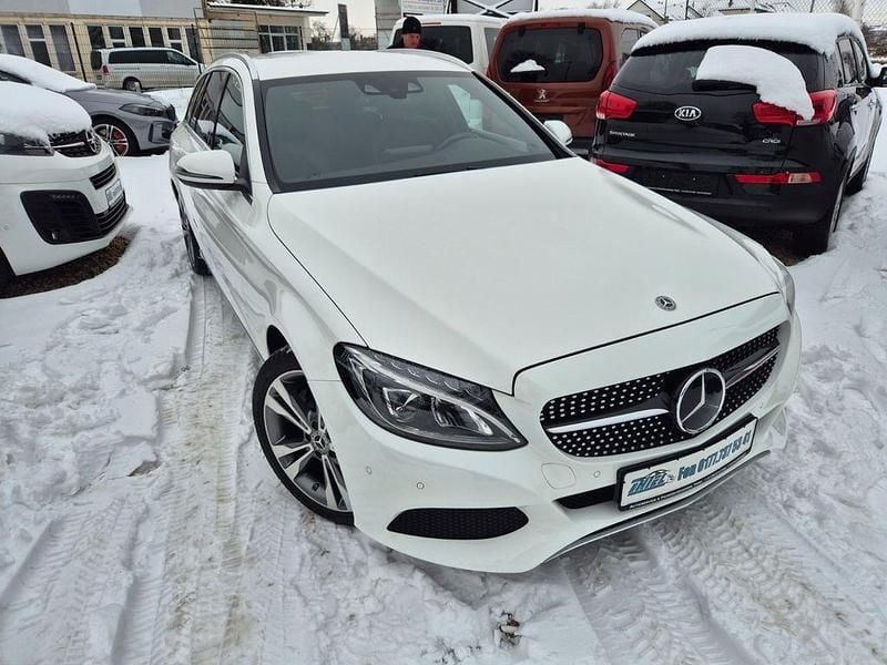 Gebraucht Mercedes C200 184 PS (135 kW) 2017 Weiß Kombi