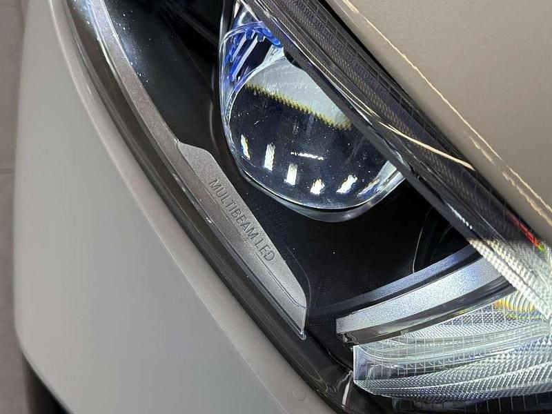 Gebraucht Mercedes CLS400 AMG 330 PS (242 kW) 2023 Manufaktur diamantweiß bright Coupé