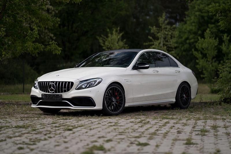 Weiß Gebraucht 2016 Mercedes C63S AMG AMG Limousine | 69.020 € - Bild 1/4