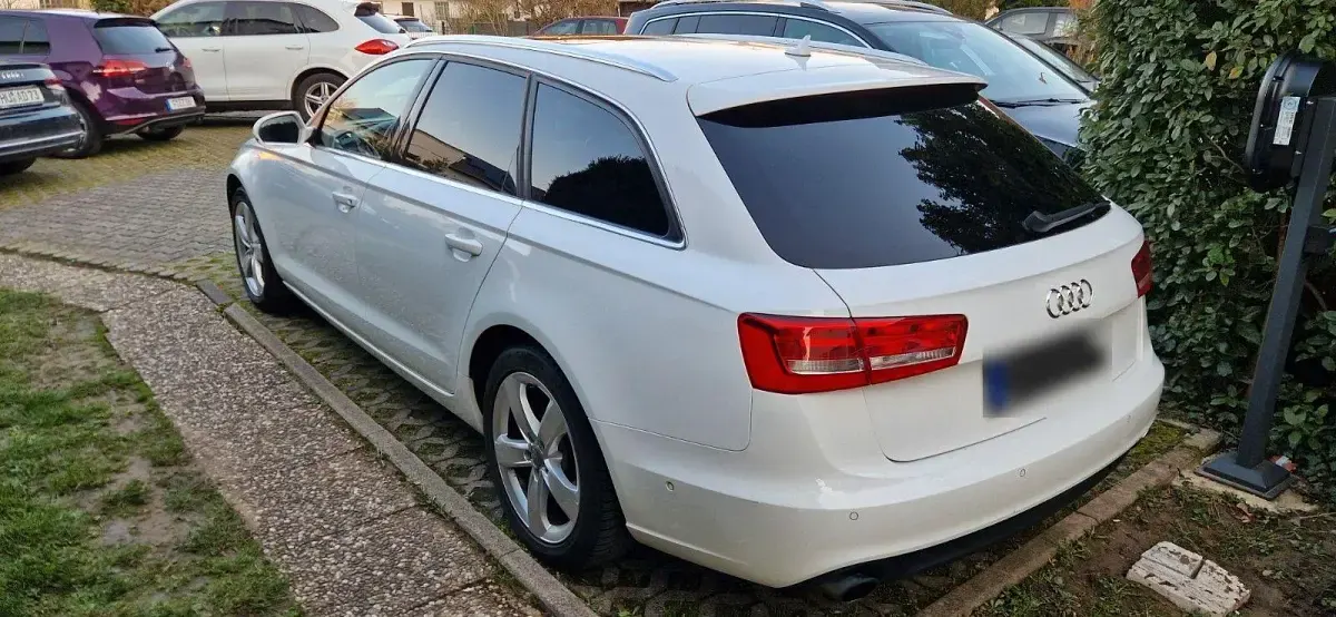 Gebraucht Audi A6 179 PS (131 kW) 2013 Weiß Kombi