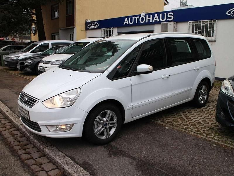 Second-hand Ford Galaxy 160 CP (117 kW) 2015 Alb Monovolum