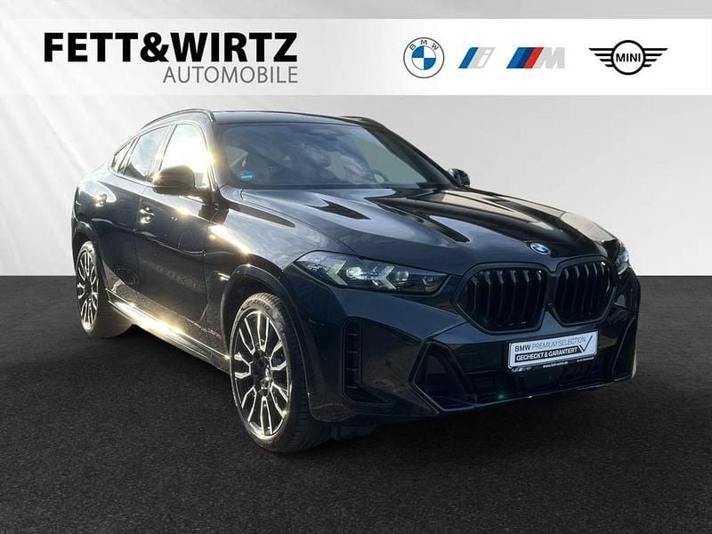 Saphirschwarz metallic Gebraucht 2023 BMW X6 M Sport SUV | 81.800 € (Etwas zu teuer) - Bild 1/3