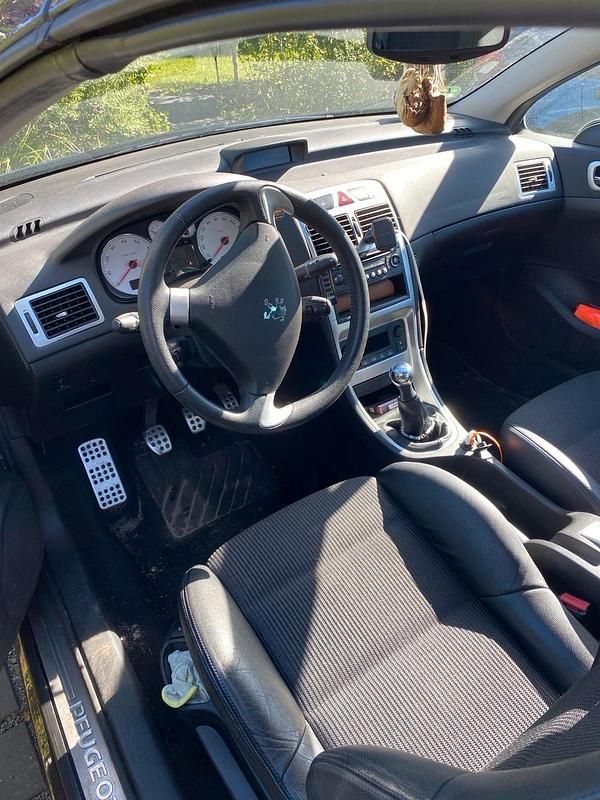 Gebraucht Peugeot 307 CC 140 PS (102 kW) 2008 Blau Cabrio