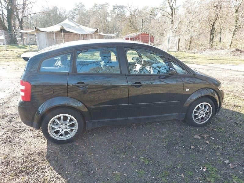 Brugt Audi A2 110 HK (80 kW) 2002 Sort Hatchback