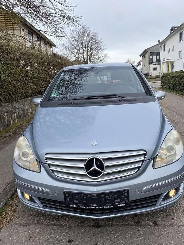 Blau Gebraucht 2005 Mercedes B200 Van / Kleinbus | 650 € (Superpreis) - Bild 1/4