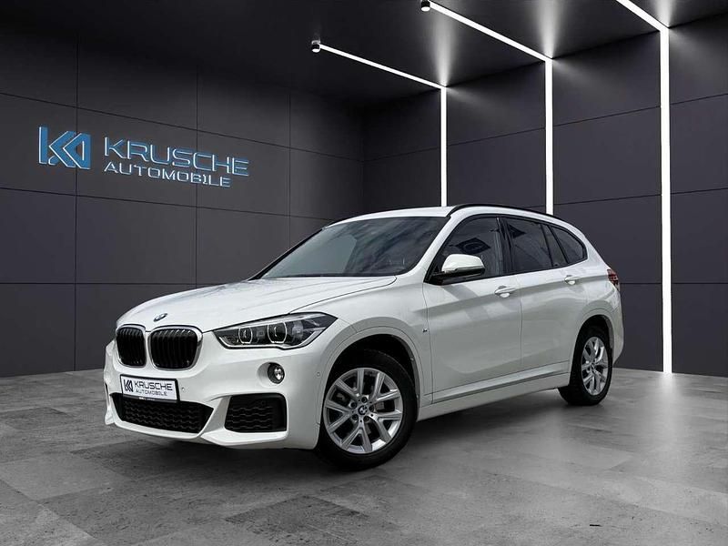 Alpinweiss iii Gebraucht 2018 BMW X1 M Sport SUV | 20.500 € (Guter Preis) - Bild 1/4