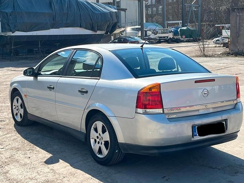 Gebraucht Opel Vectra 125 PS (91 kW) 2002 Silber Limousine