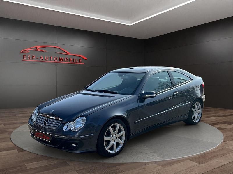 Grau Gebraucht 2006 Mercedes C180 Coupé | 3.000 € (Fairer Preis) - Bild 1/4