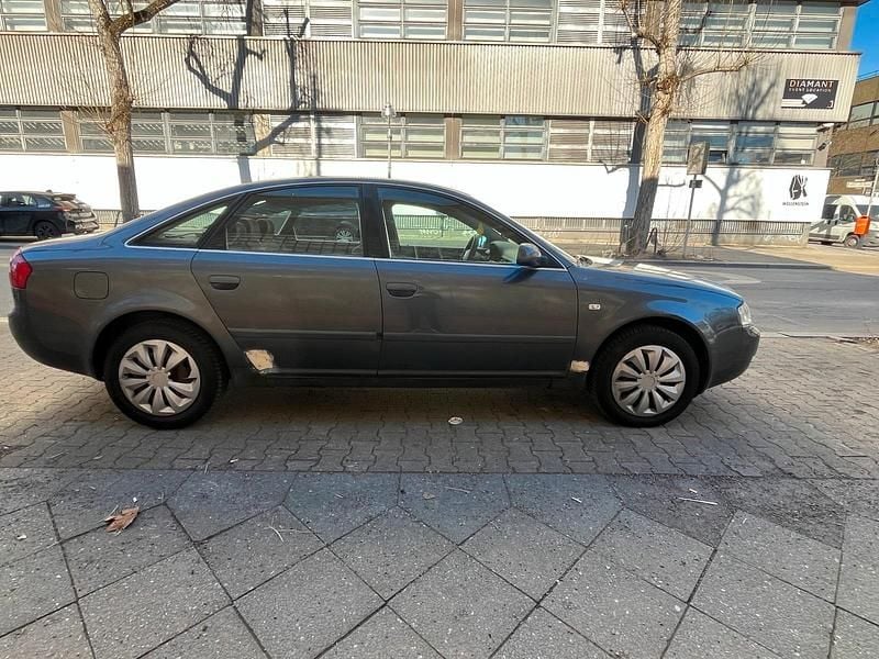 Gebraucht Audi A6 131 PS (96 kW) 2002 Grau Limousine