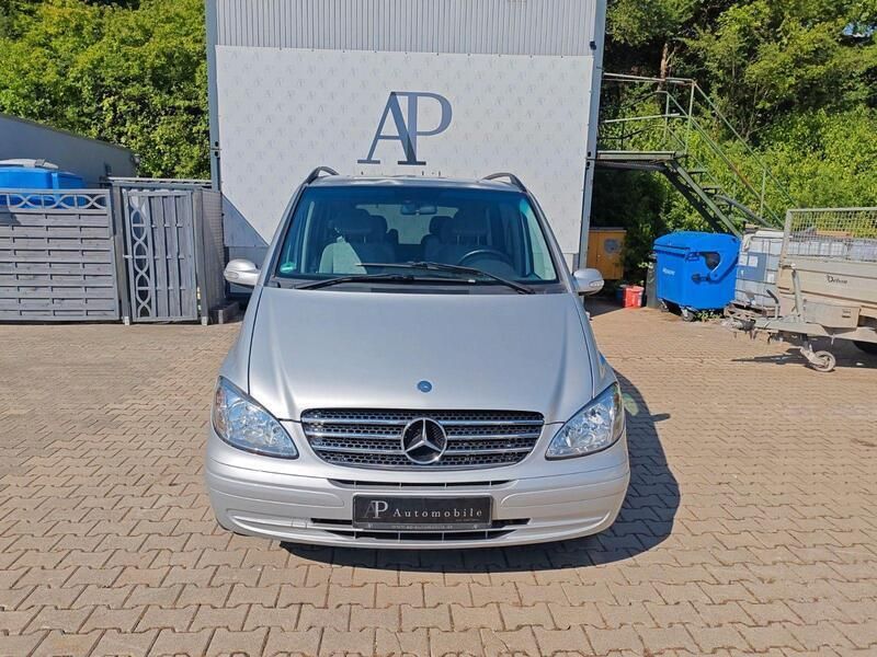 Gebraucht Mercedes Viano 150 PS (110 kW) 2004 Silber Van / Kleinbus