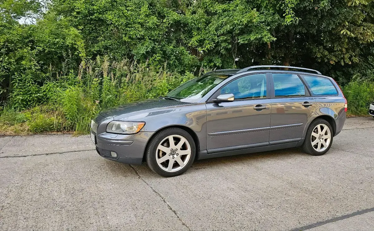 Gebraucht Volvo V50 170 PS (125 kW) 2005 Grau Kombi