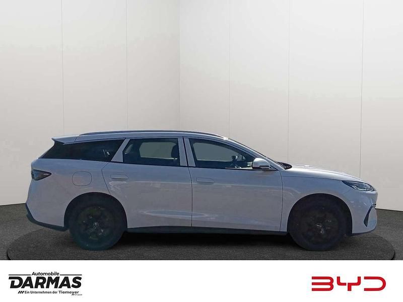 Neu BYD Seal Boost 184 PS (135 kW) 2025 Polar white Kombi