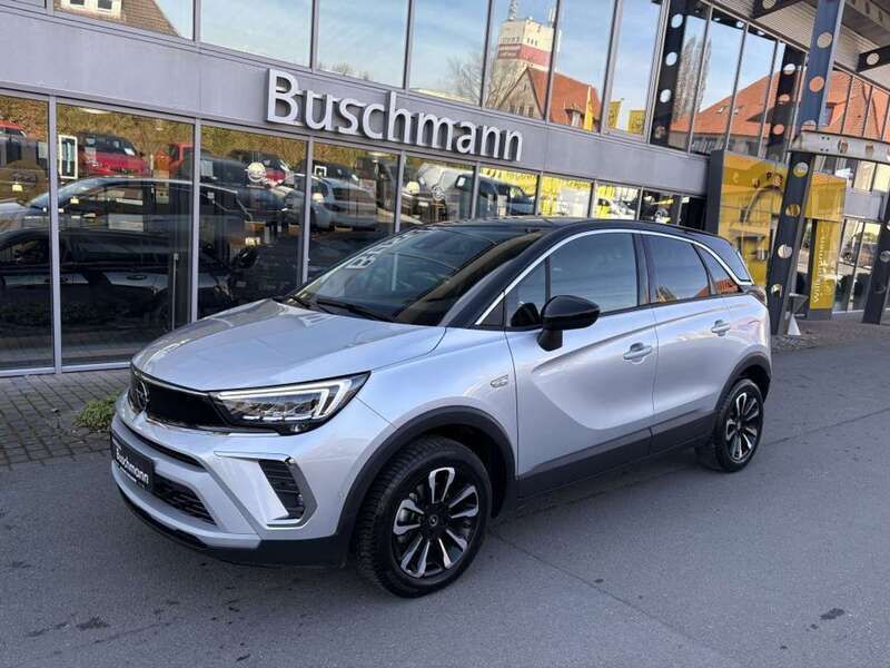Kristall silber metallic Gebraucht 2024 Opel Crossland Elegance SUV | 24.990 € (Etwas zu teuer) - Bild 1/4
