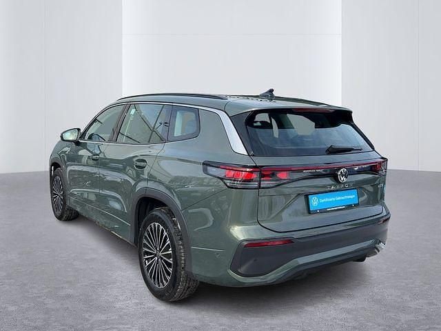 Gebraucht VW Tayron Life 150 PS (110 kW) 2025 Cipressinogrün metallic SUV
