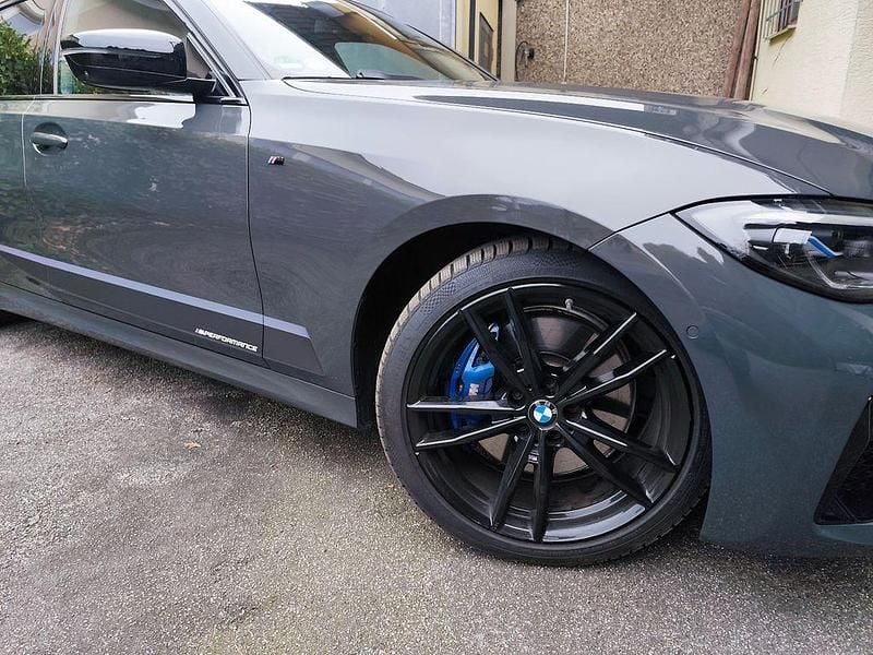 Grau Gebraucht 2021 BMW M340 Shadowline Limousine | 43.880 € (Etwas zu teuer) - Bild 1/4