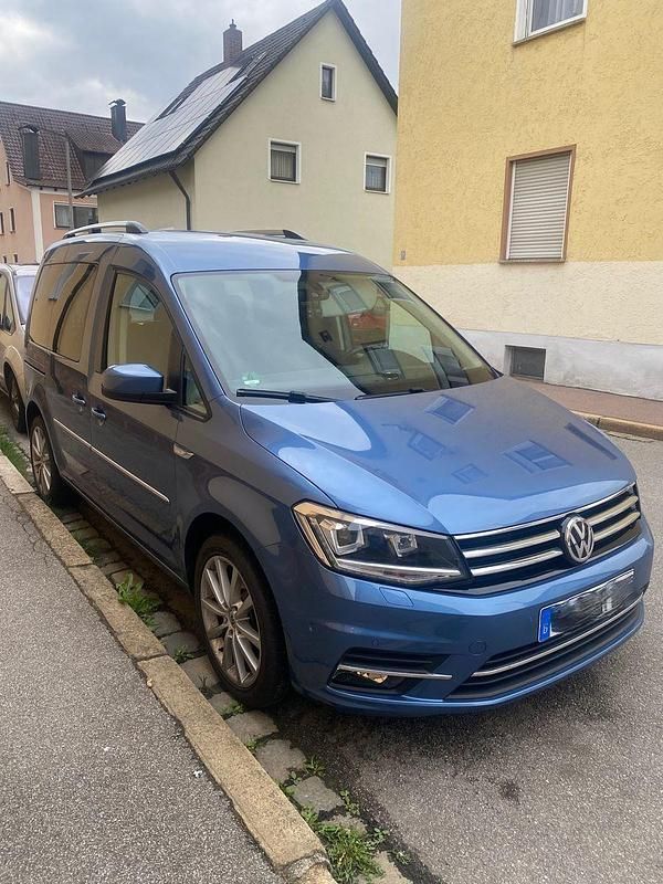 Gebraucht VW Caddy Edition 150 PS (110 kW) 2018 Blau Van / Kleinbus