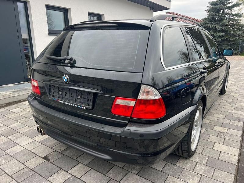 Używany BMW 325 Exclusive 231 KM (169 kW) 2003 Czarny Sedan/Limuzyna