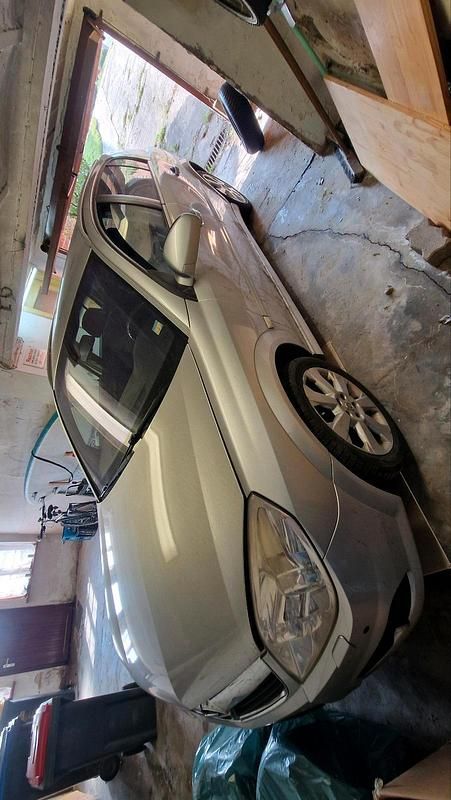 Gebraucht Opel Signum 150 PS (110 kW) 2008 Silber Kleinwagen