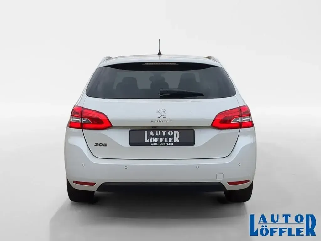 Gebraucht Peugeot 308 SW Allure 131 PS (96 kW) 2021 Weiß Limousine