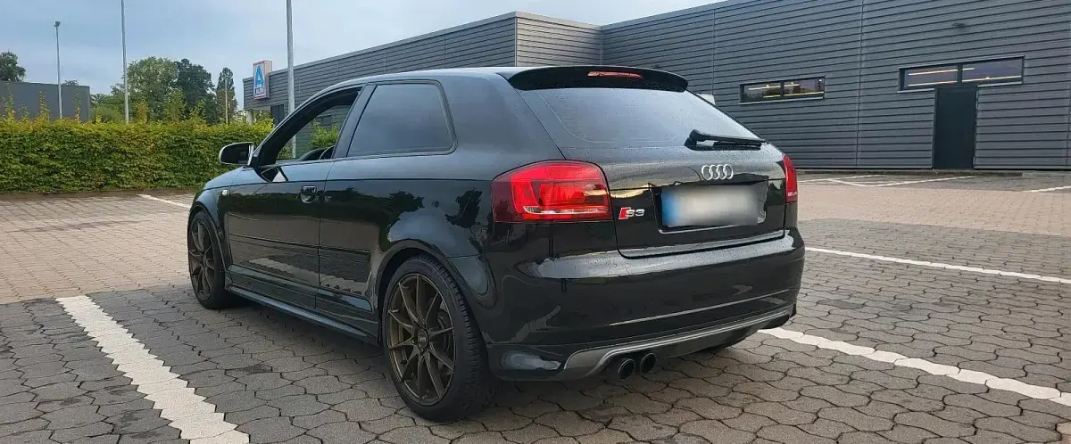 Gebraucht Audi S3 265 PS (194 kW) 2006 Schwarz Kleinwagen
